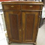 624 1651 SIDEBOARD
